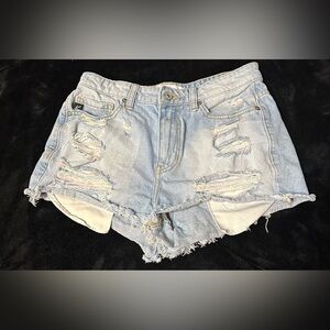 Distressed Kancan Denim Juniors Shorts
Sz 7 / 27
Like new